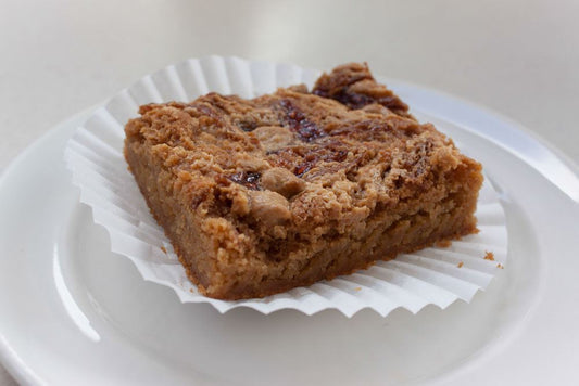 Peanut Butter Jelly Blondies