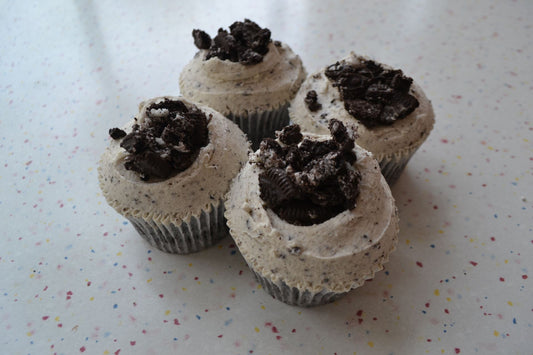 Vegan Cookies and Cream Cupcake
