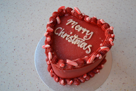 Christmas Heart Cake